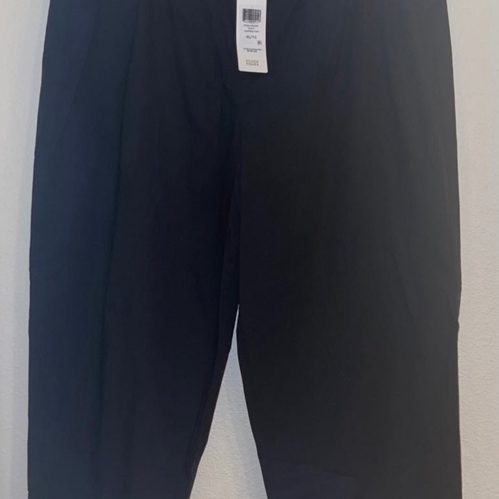 Eileen fisher black cropped pant